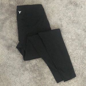 3/$30 ~ old navy black leggings